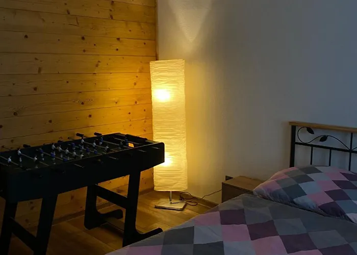 Apartman Podbrezova 펜션